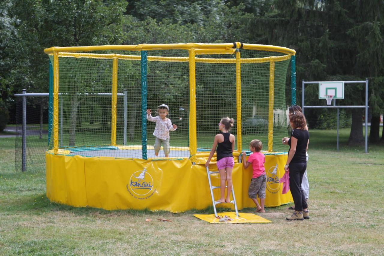 Camping Les Vernieres La Bourboule Sancy Dış mekan fotoğraf