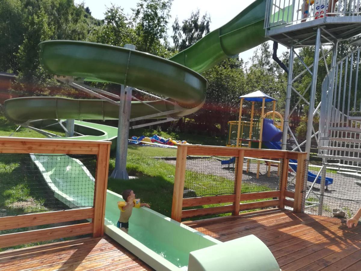 Camping Les Vernieres La Bourboule Sancy Dış mekan fotoğraf