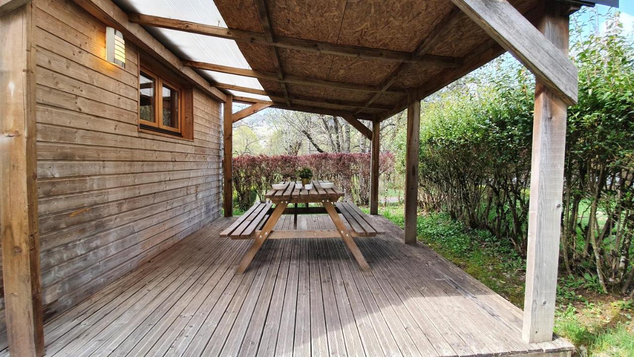Camping Les Vernieres La Bourboule Sancy Dış mekan fotoğraf