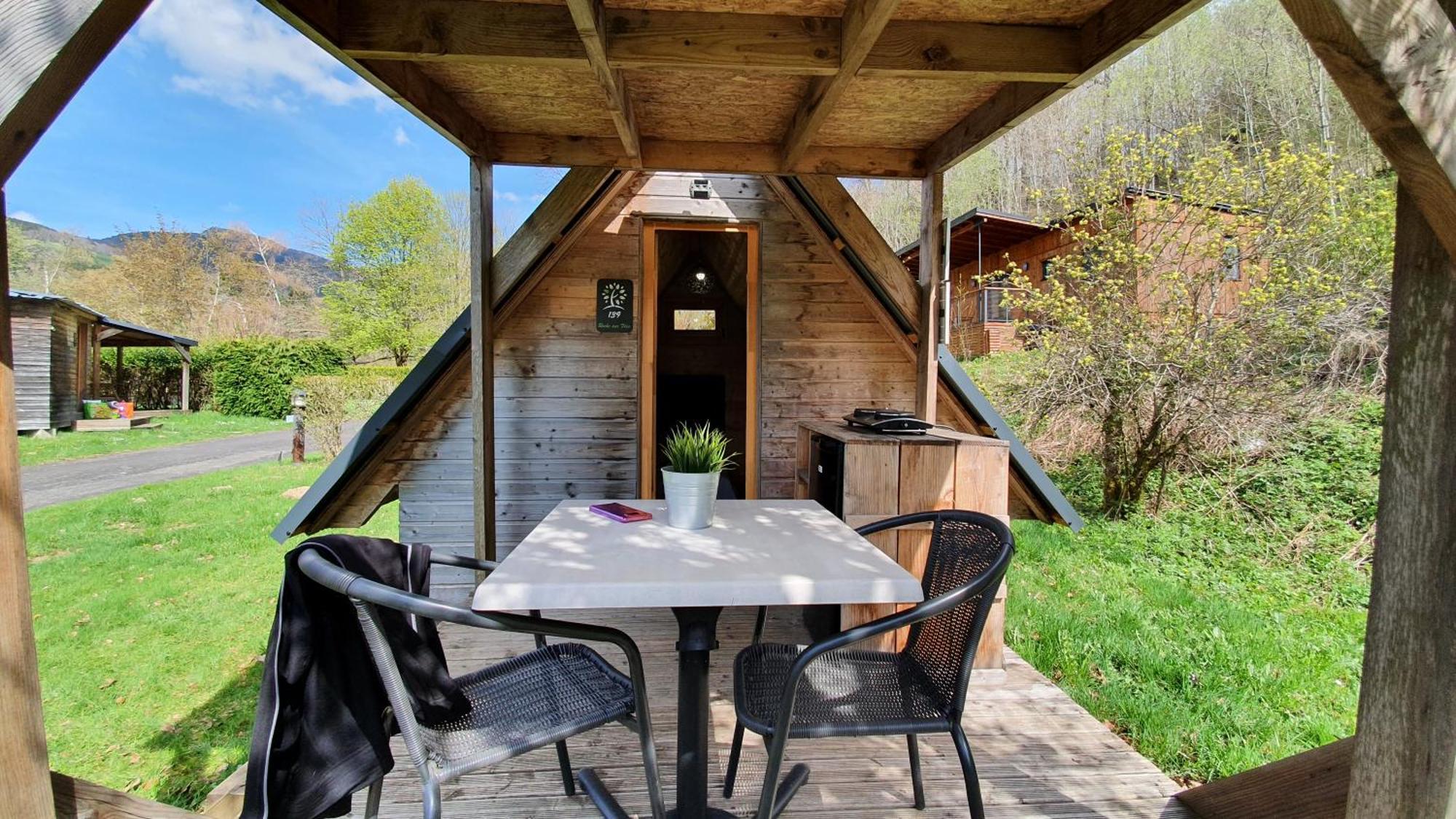 Camping Les Vernieres La Bourboule Sancy Dış mekan fotoğraf